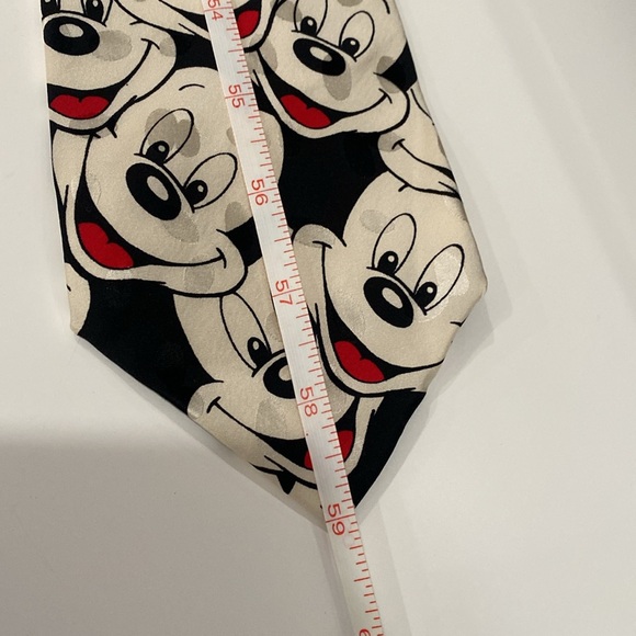 Vintage Mickey Mouse Silk Tie - Picture 8 of 8